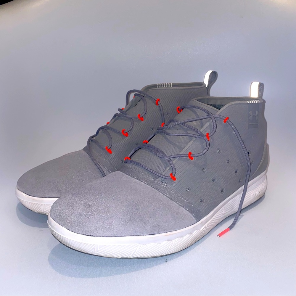Under Armour Size 12 Charged 24/7 Mid NM